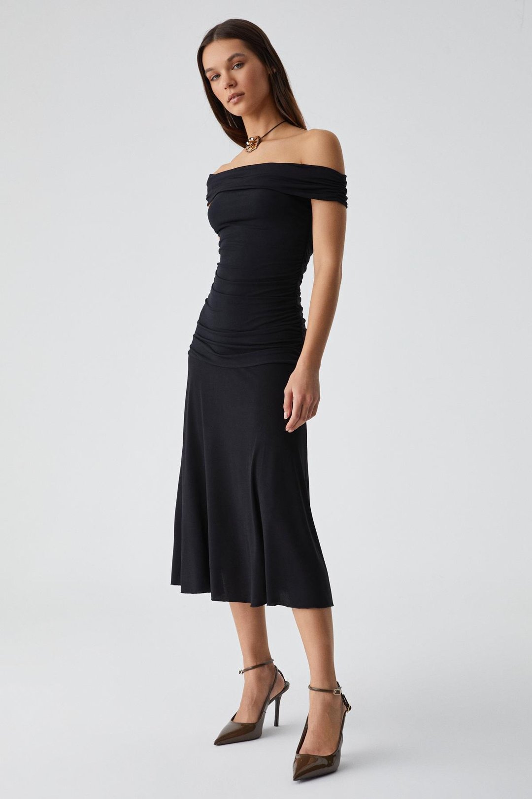 MONSSUA Kadın Regular Omzu Açık Normal Paça Siyah Elbise