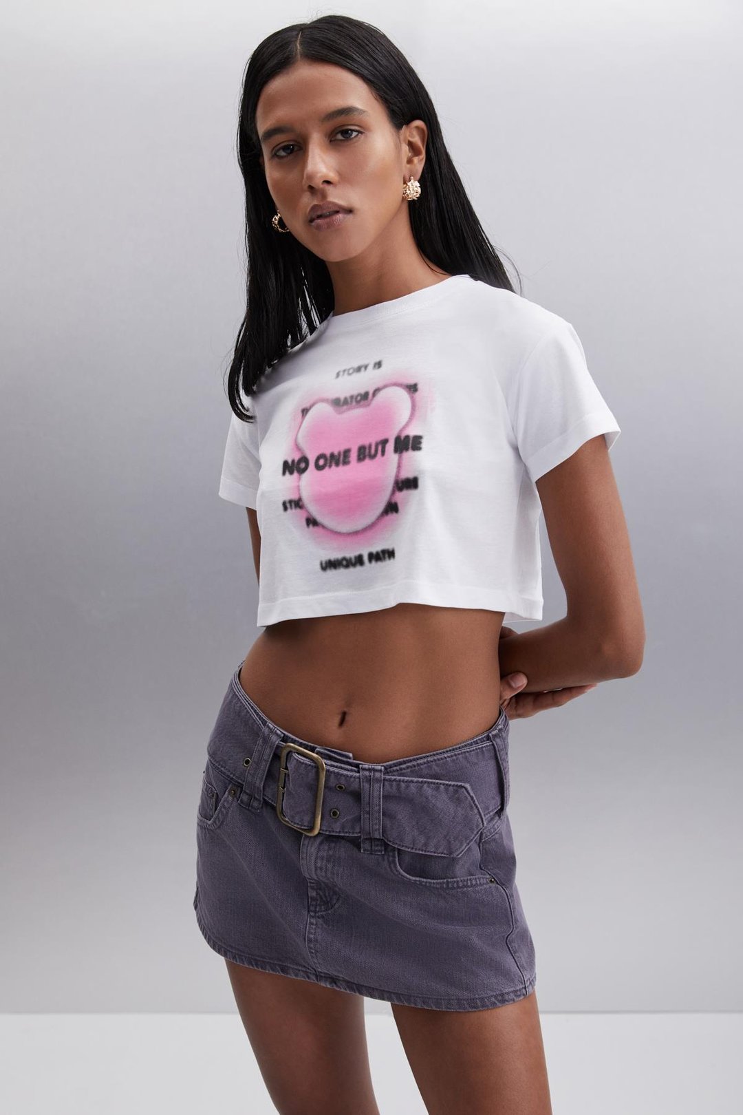 MORAN  Crop Beyaz - Pembe baskılı Tekli T-Shirt