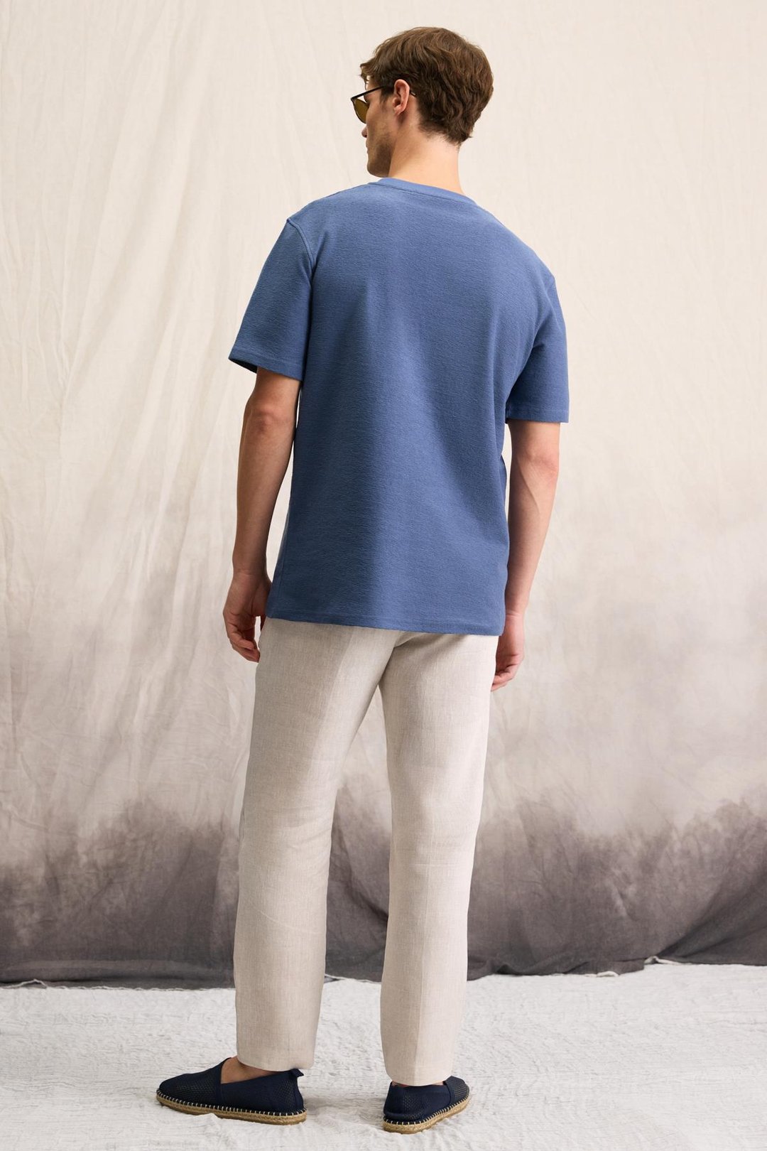 NELIDO Erkek Nakış Detaylı %100 Organik Pamuk Bisiklet Yaka Kısa Kollu Regular Fit İndigo T-Shirt