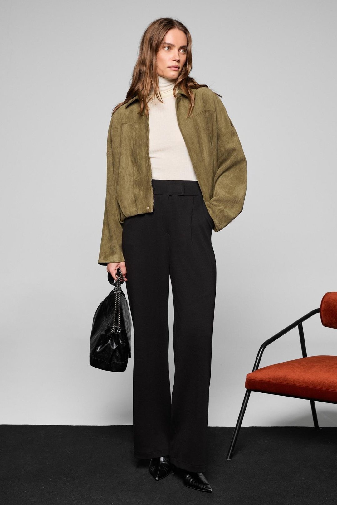 NELOURA Kadın Balıkçı Yaka Esnek Kumaşlı Ekru Bluz