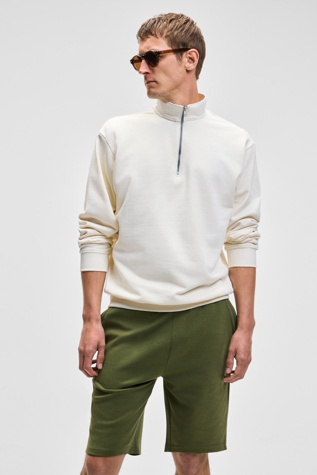 NESTOR Erkek Relaxed Fit Dik Yakalı Yarım Fermuarlı Uzun Kollu Ekru Sweatshirt