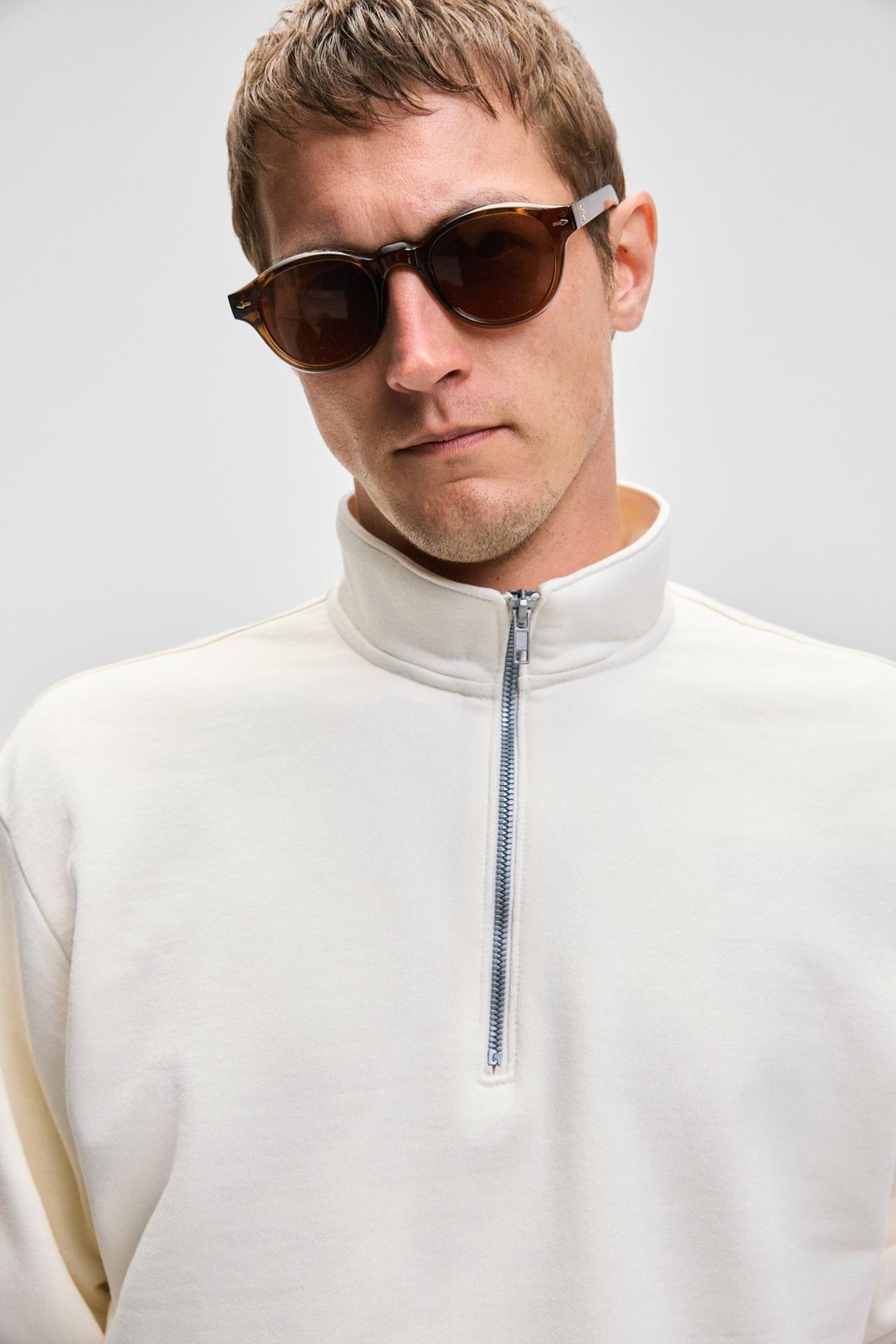 NESTOR Erkek Relaxed Fit Dik Yakalı Yarım Fermuarlı Uzun Kollu Ekru Sweatshirt