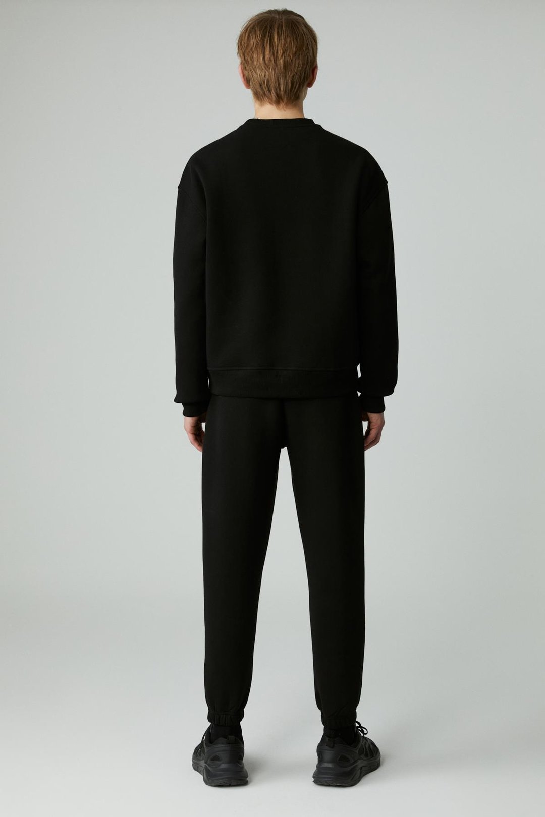 NORTON Erkek Yuvarlak Yaka 3 İplik Siyah Sweatshirt