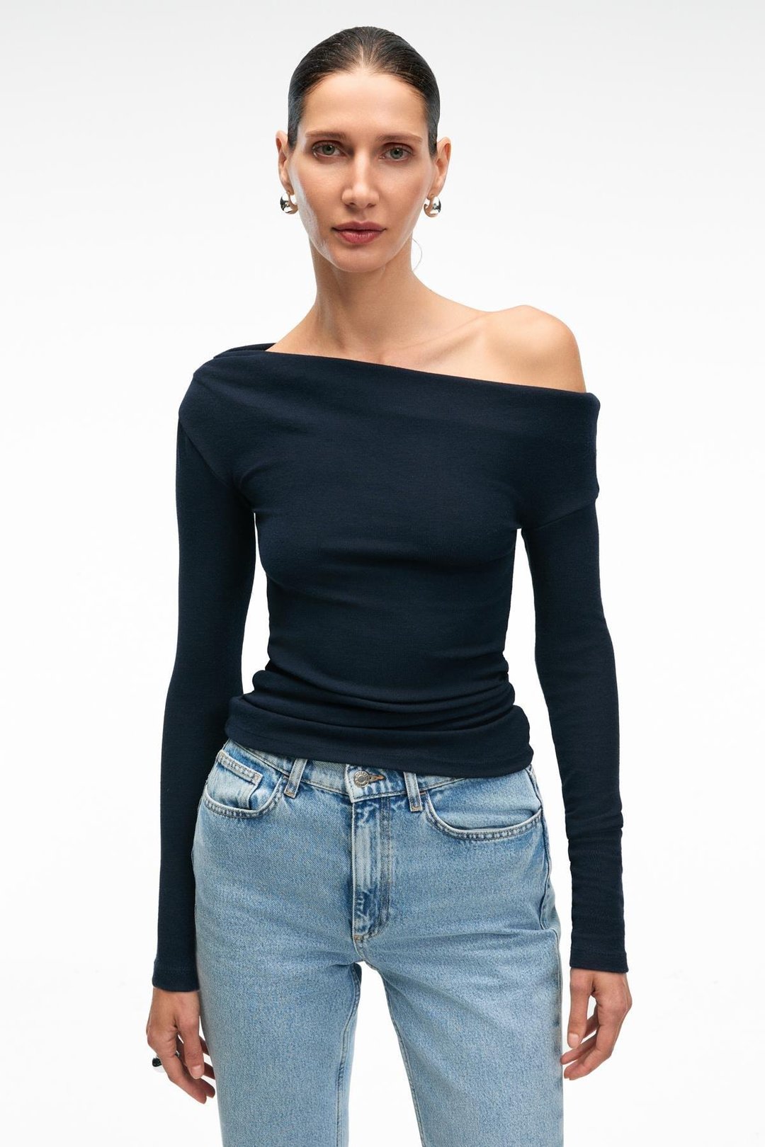 OLIVIENN Kadın Omuzu Açık Asimetrik Yakalı Uzun Kollu Slim Fit Lacivert Bluz