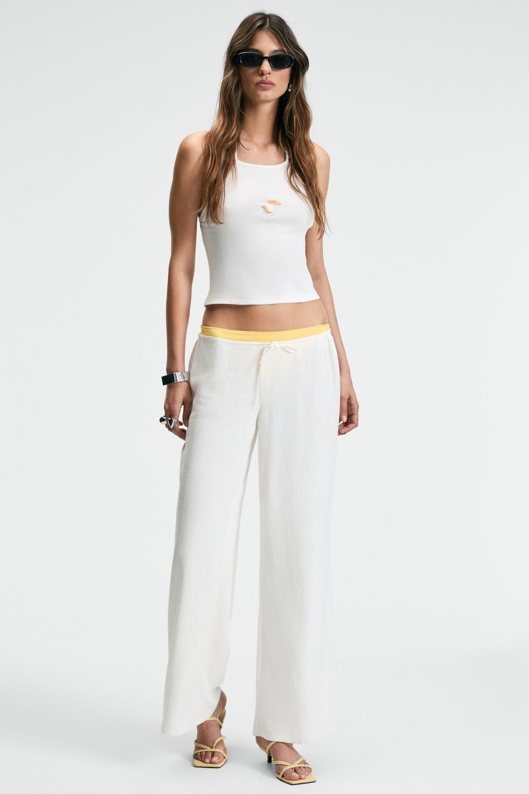 OLIYSES Kadın Boyundan Bağlamalı Halter Yaka Ekru Atlet