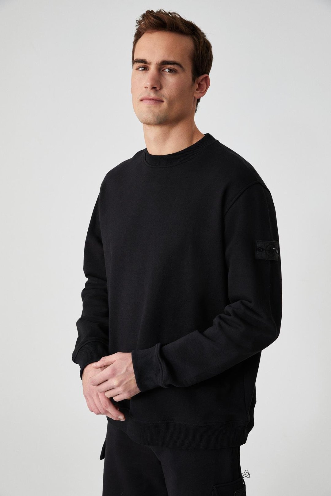 OLLIE Erkek Bisiklet Yaka Regular Uzun Kollu Nakış Detaylı Siyah Sweatshirt