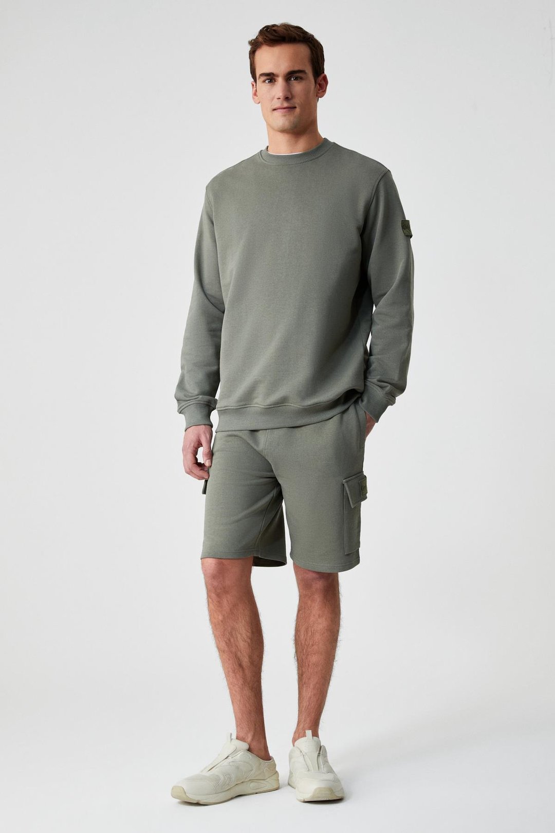 OLLIE Erkek Bisiklet Yaka Regular Uzun Kollu Nakış Detaylı Haki Sweatshirt