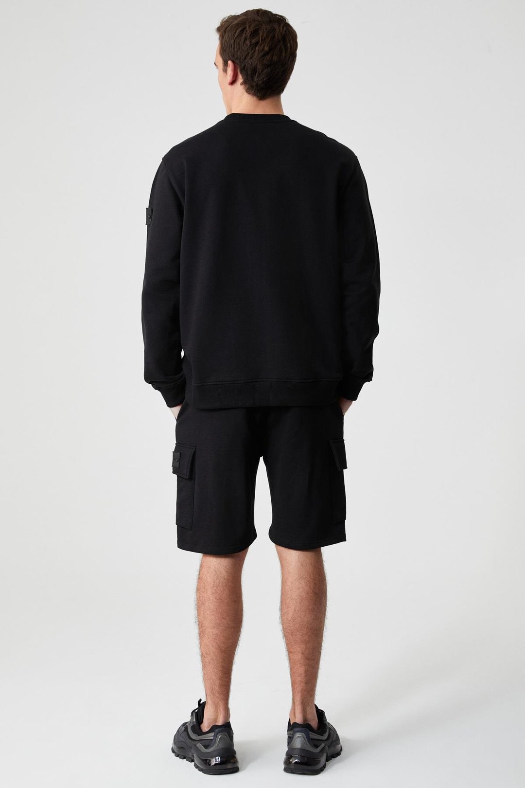 OLLIE Erkek Bisiklet Yaka Regular Uzun Kollu Nakış Detaylı Siyah Sweatshirt