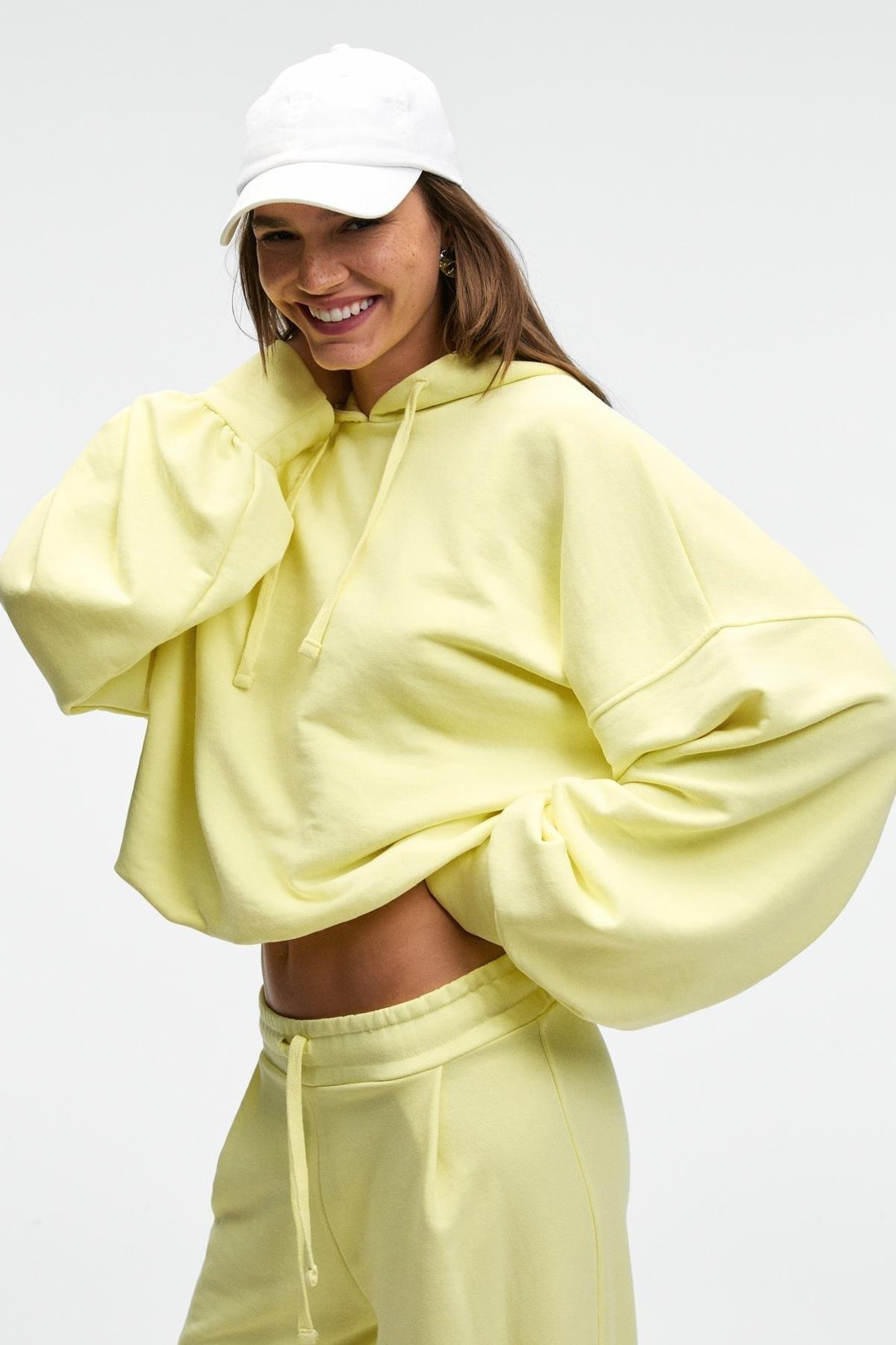 OLVERA Kadın Kapüşonlu Etek Ucu Balon Oversize Sarı Sweatshirt