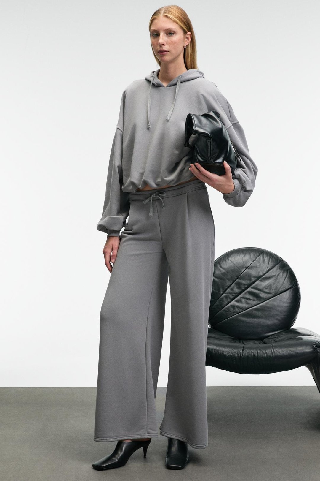 OLVERA Kadın Kapüşonlu Etek Ucu Balon Oversize Gri Sweatshirt