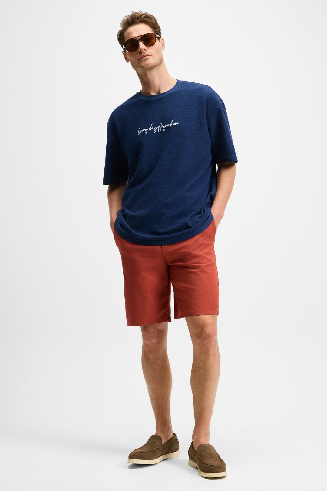 OURFLOW Erkek Nakış Detaylı %100 Organik Pamuk Bisiklet Yaka Kısa Kollu Oversize Lacivert T-Shirt