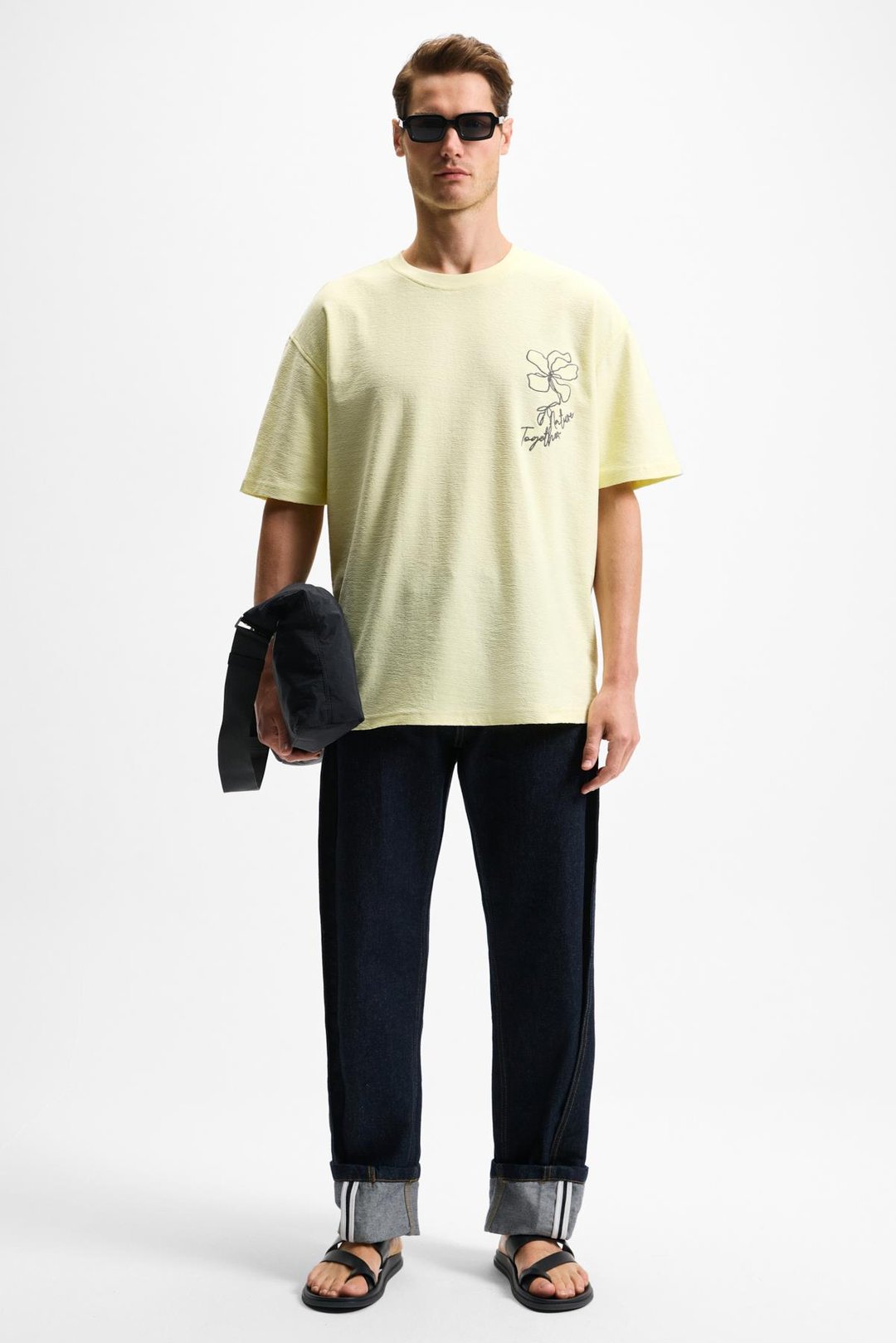 OURFLOW Erkek Nakış Detaylı %100 Organik Pamuk Bisiklet Yaka Kısa Kollu Oversize Sarı T-Shirt