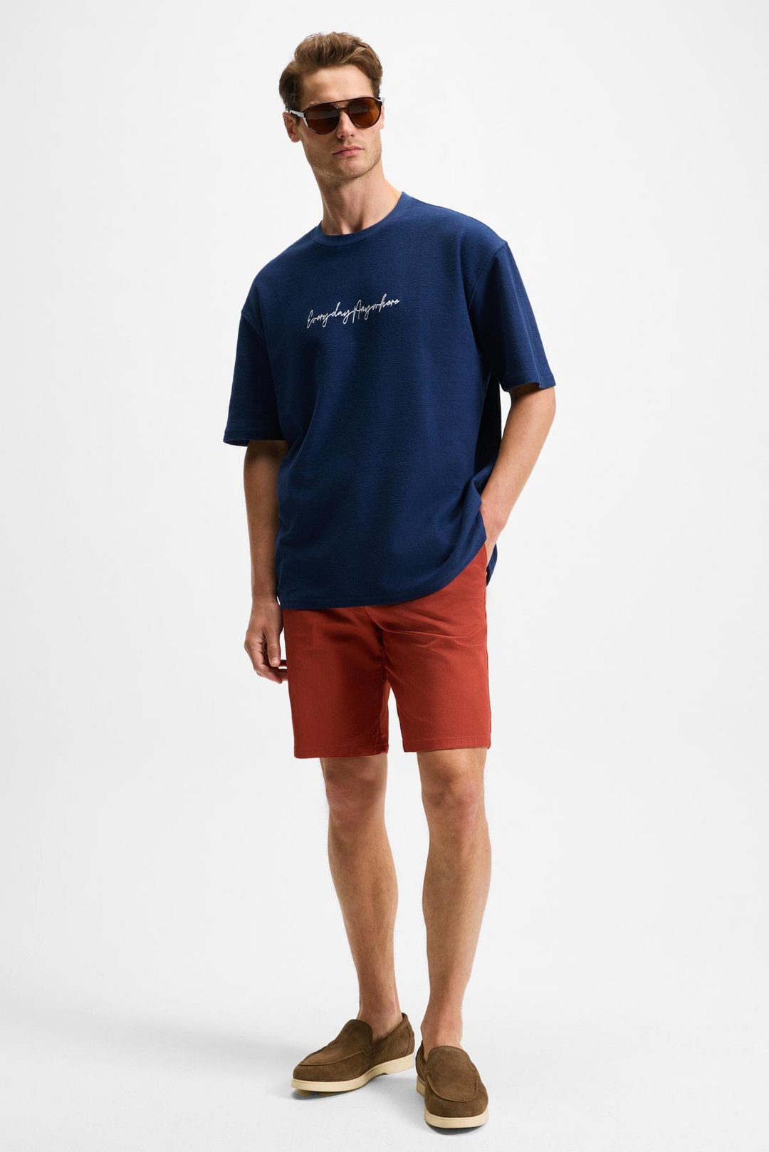 OURFLOW Erkek Nakış Detaylı %100 Organik Pamuk Bisiklet Yaka Kısa Kollu Oversize Lacivert T-Shirt