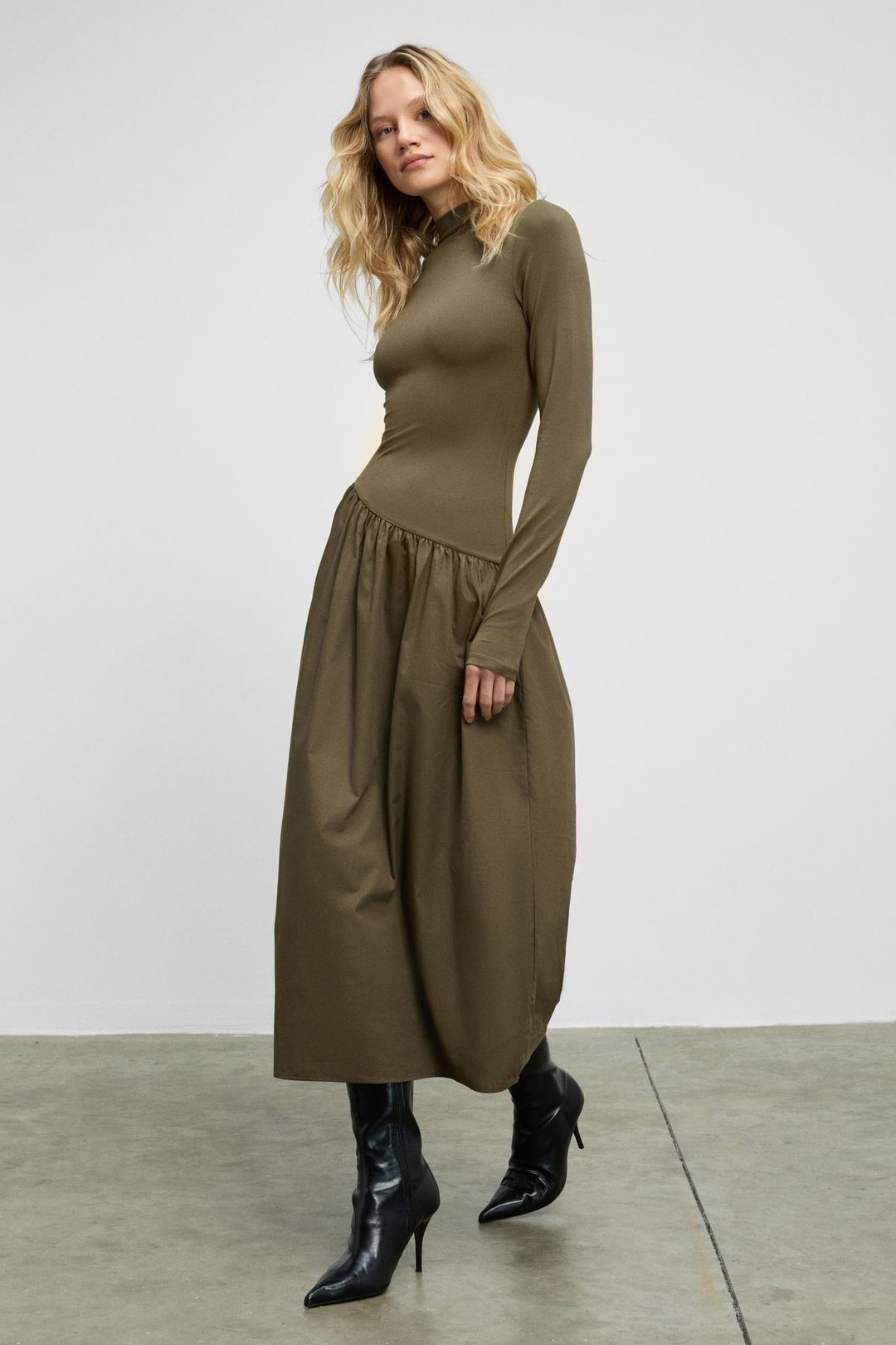 PANTI Kadın Üstü Ribana Eteği Poplin Vücuda Oturan Haki Elbise