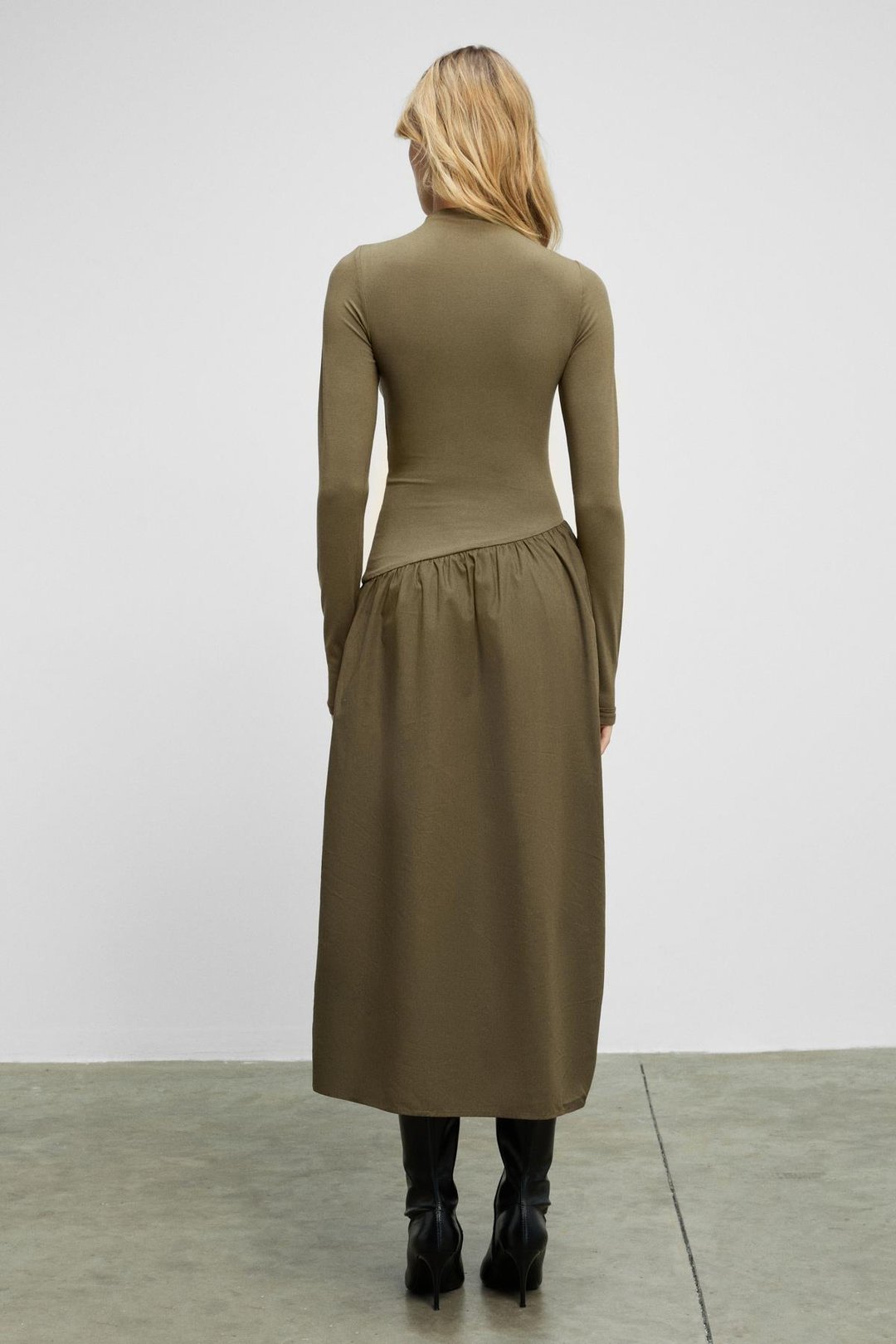 PANTI Kadın Üstü Ribana Eteği Poplin Vücuda Oturan Haki Elbise