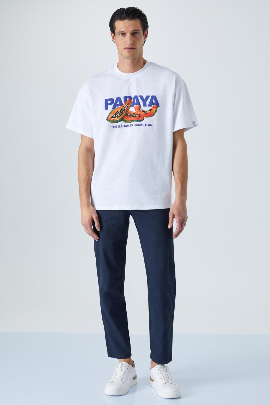 PAPAYA Erkek Sırt Baskılı Beyaz T-Shirt