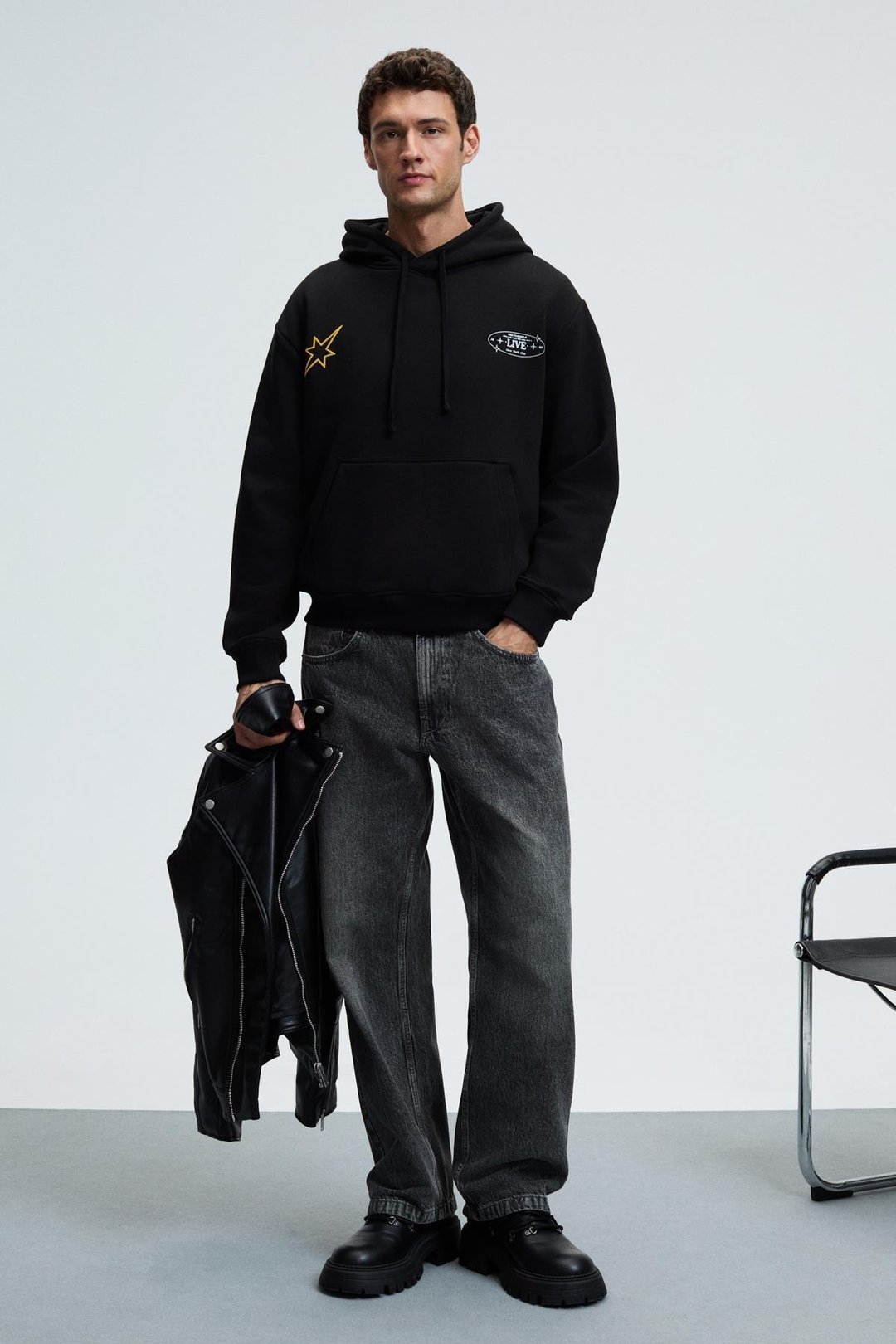 PASCAL Erkek Kapüşonlu Kanguru Cepli Önü Ve Sırtı Baskılı Regular Fit Siyah Sweatshirt