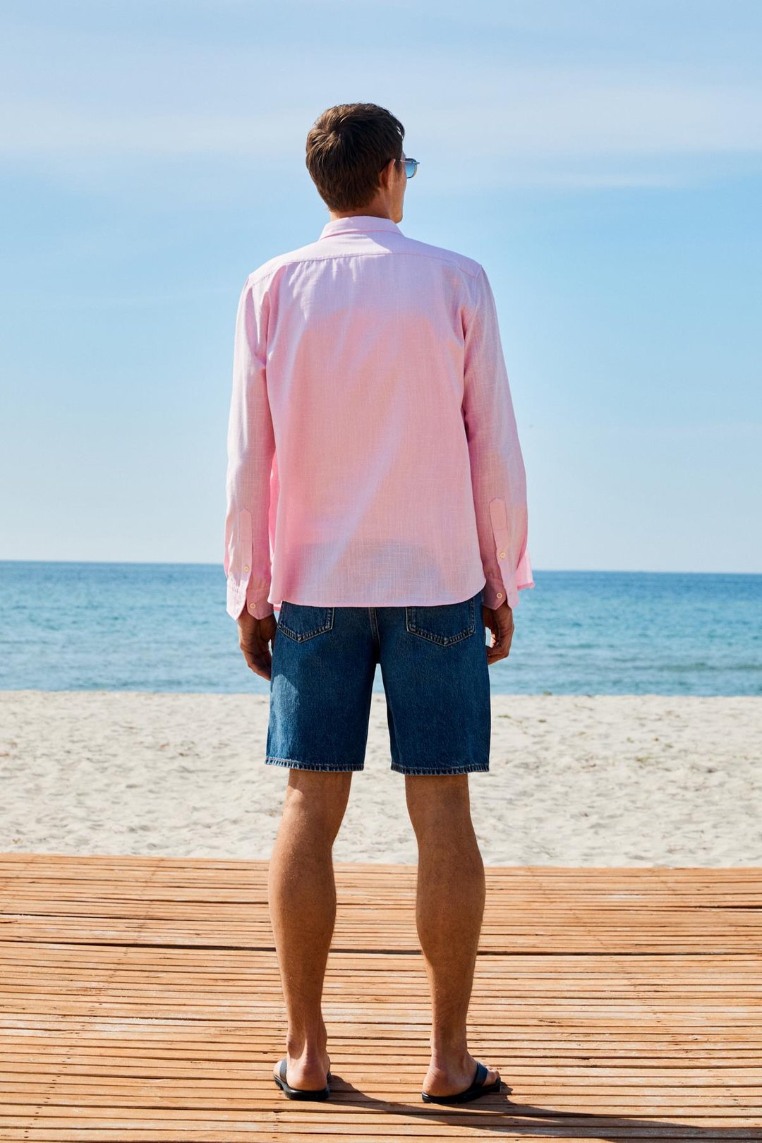 PERTTU Erkek %100 Pamuk Slim Fit Dar Kesim Düğmeli Yaka Keten Görünümlü Flamlı Pembe Gömlek