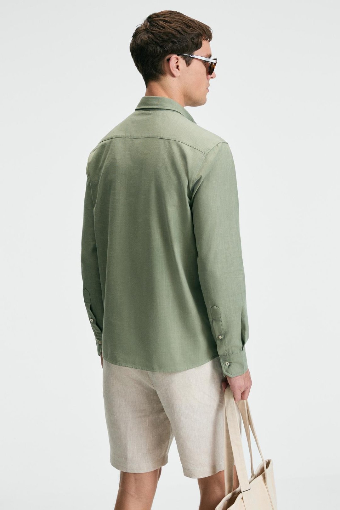 PERTTU Erkek %100 Pamuk Slim Fit Dar Kesim Düğmeli Yaka Keten Görünümlü Flamlı Haki Gömlek