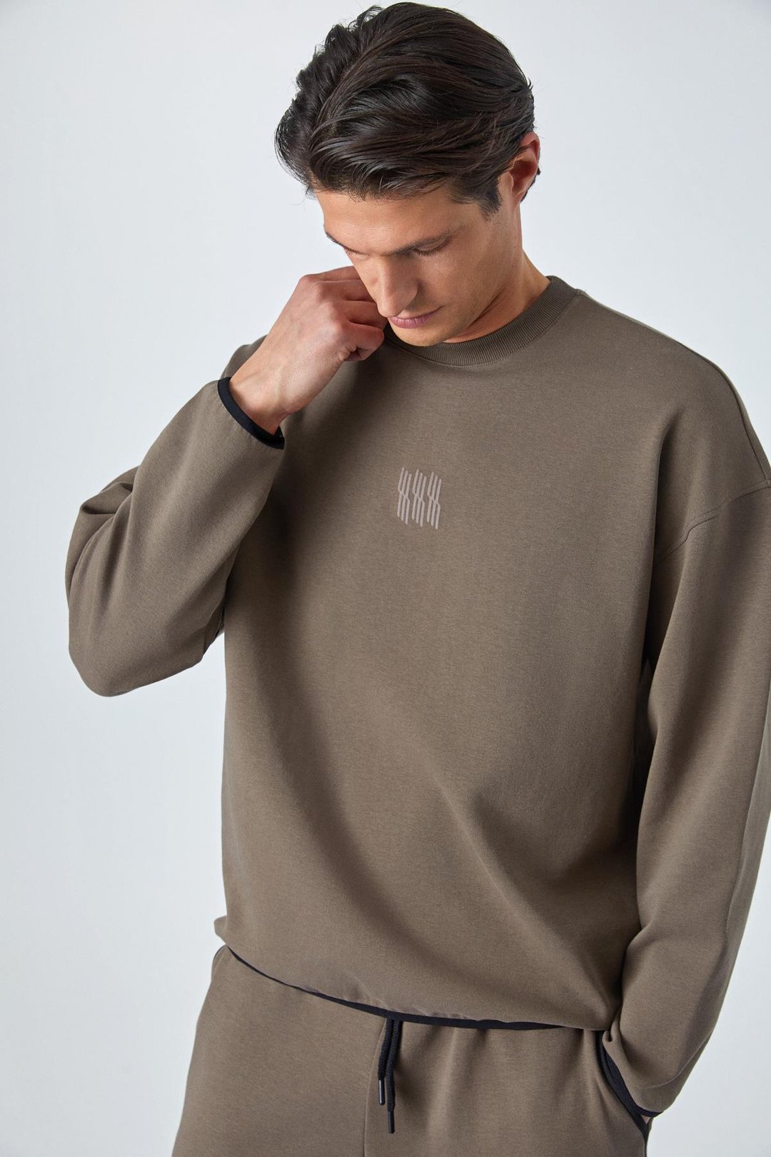 PLEMON Erkek Bisiklet Yaka Uzun Kol Baskı Detaylı Oversize Koyu Kahverengi Sweatshirt