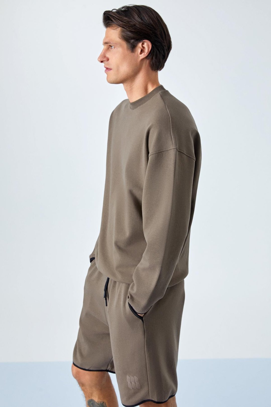 PLEMON Erkek Bisiklet Yaka Uzun Kol Baskı Detaylı Oversize Koyu Kahverengi Sweatshirt