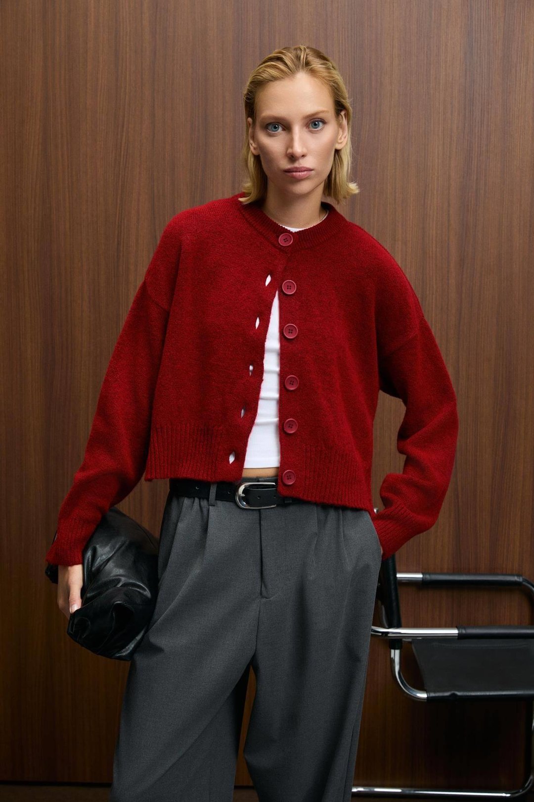 PUREZA Kadın Yuvarlak Yakalı Uzun Kollu Düğmeli Yumuşak Dokulu Regular Fit Triko Kırmızı Kazak