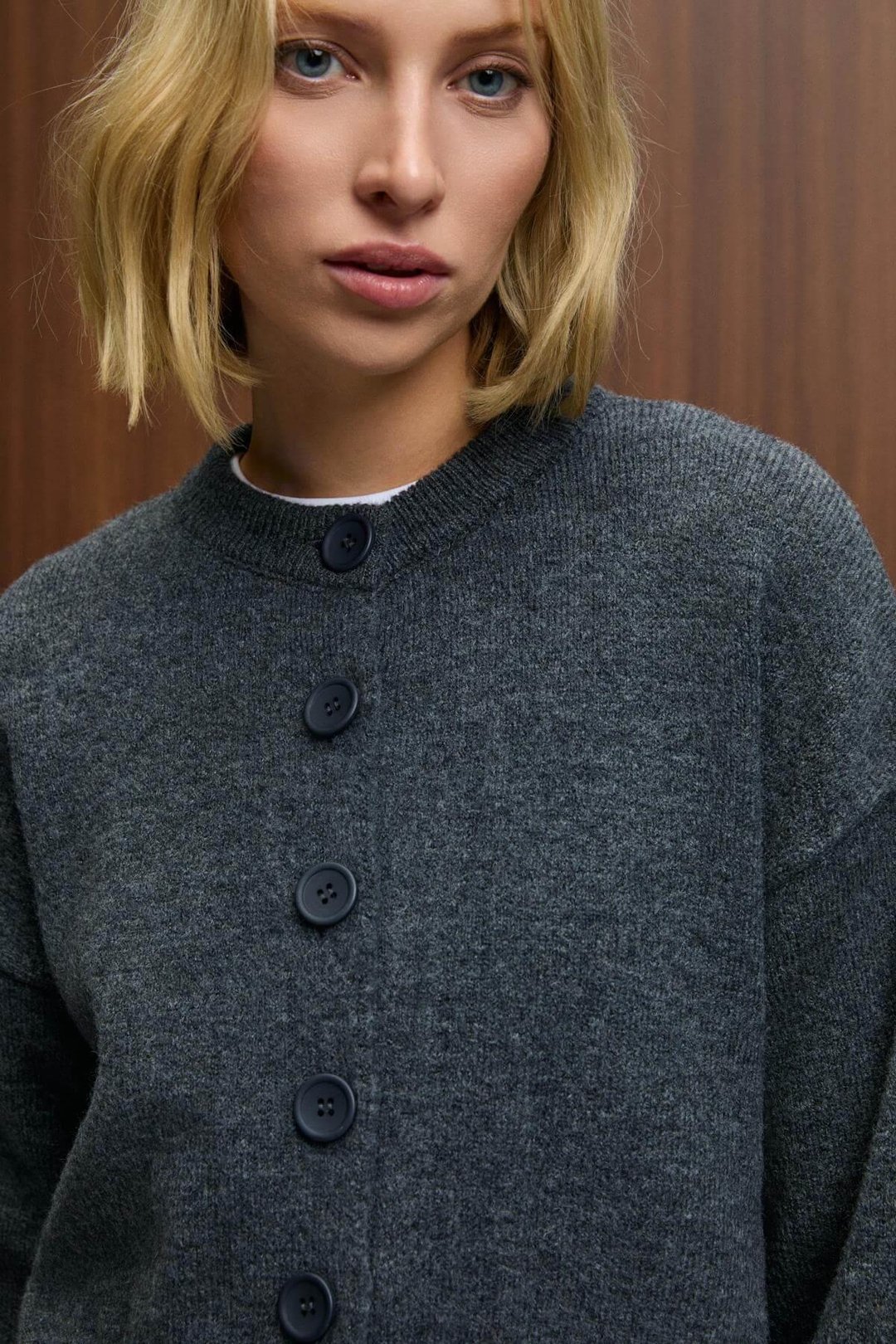 PUREZA Kadın Yuvarlak Yakalı Uzun Kollu Düğmeli Yumuşak Dokulu Regular Fit Triko Antrasit Kazak