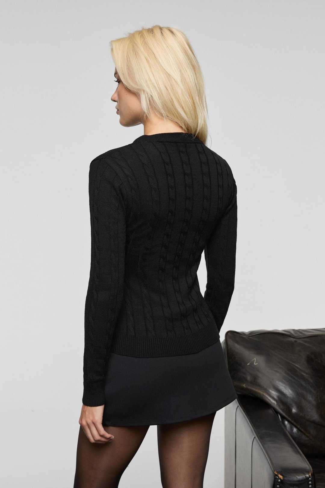 QUERIDA Kadın Yuvarlak Yaka Saç Örgülü Regular Fit Triko Siyah Kazak