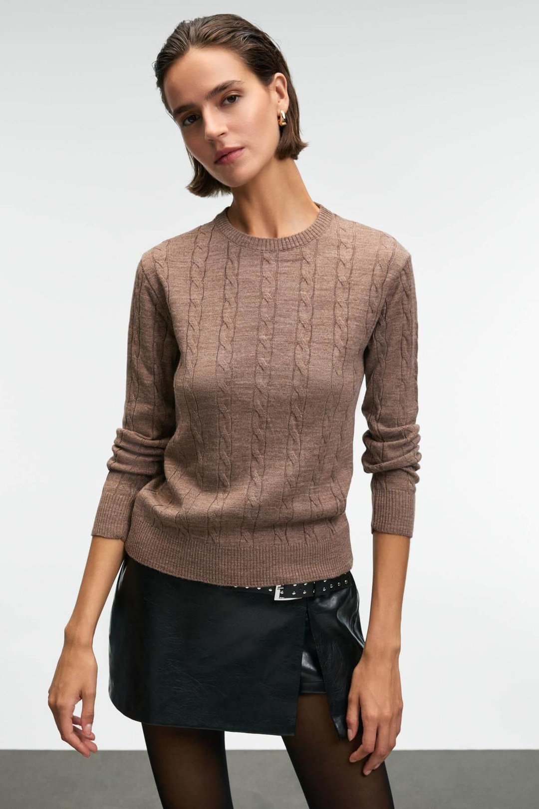 QUERIDA Kadın Yuvarlak Yaka Saç Örgülü Regular Fit Triko Kahverengi Kazak