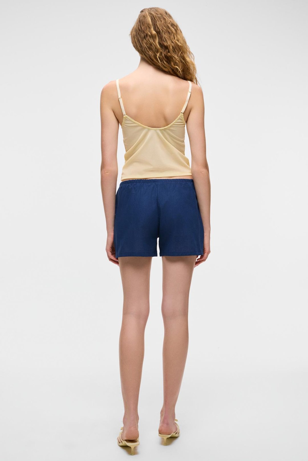 QUINETA Kadın %100 Pamuk Keten Görünümlü Rahat Regular Fit Lacivert Şort