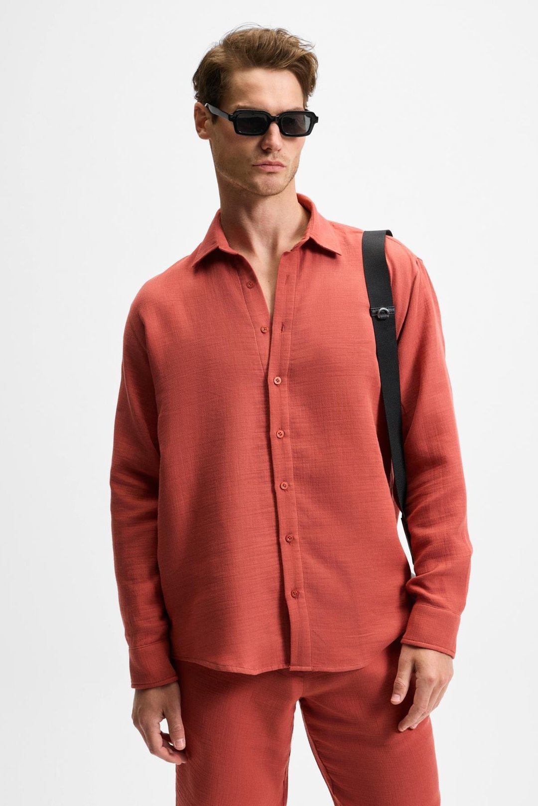 RAIMO Erkek %100 Pamuklu Manşetli Uzun Kol Comfort Fit Kiremit Rengi Gömlek