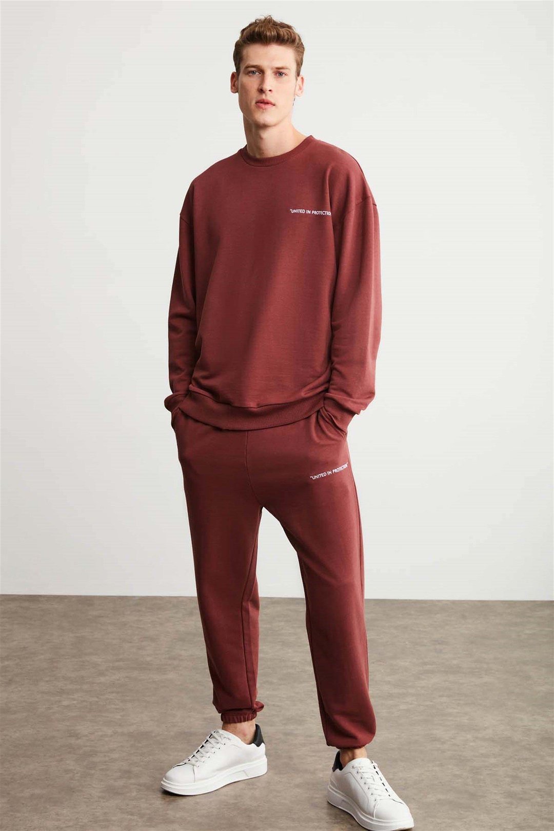 Raırok Erkek İçi Polarlı Comfort Bej Oversize Nakışlı Bordo Sweatshirt