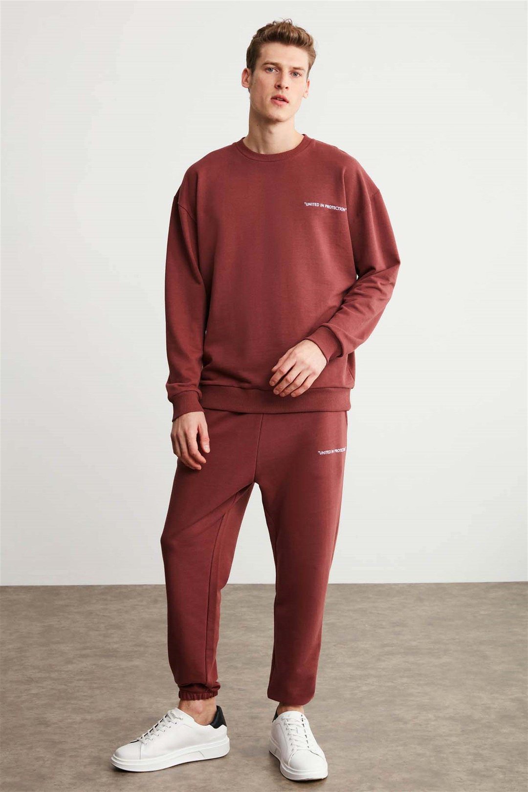 Raırok Erkek İçi Polarlı Comfort Bej Oversize Nakışlı Bordo Sweatshirt