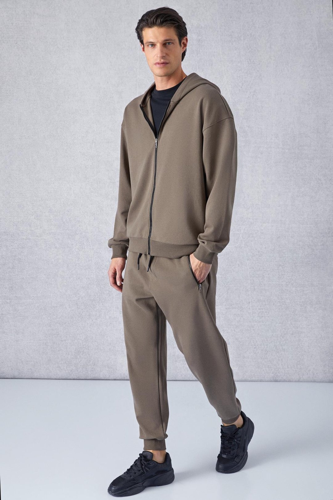 RALF Erkek Kapüşonlu Uzun Kol Baskı Detaylı Fermuarlı Oversize Koyu Kahverengi Ceket