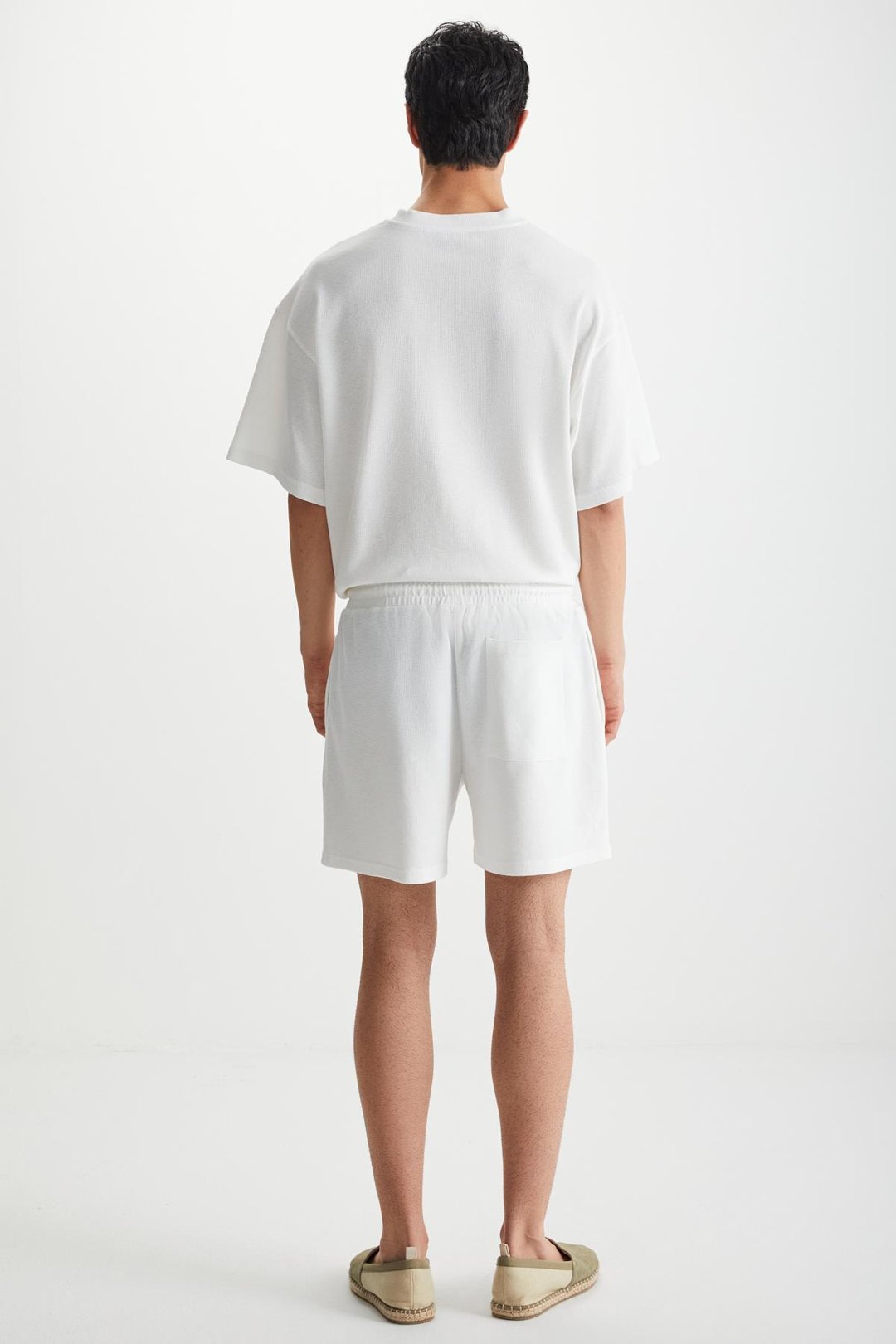 RAMADAN  Regular Ekru Tekli Şort