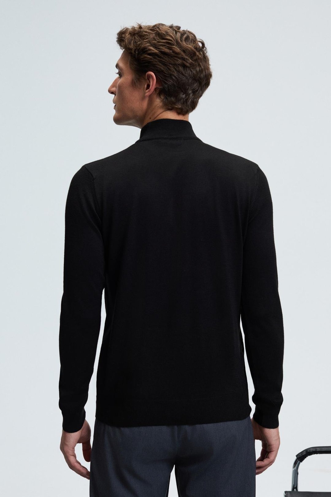 REBEL Erkek Yarım Balıkçı Yaka Basic Regular Fit Triko Siyah Kazak