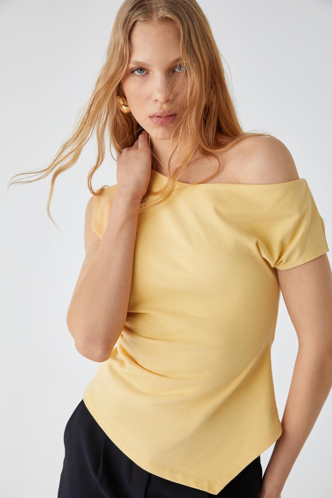 REHINGA Kadın Asimetrik Yaka Regular Kısa Kol Sarı T-Shirt