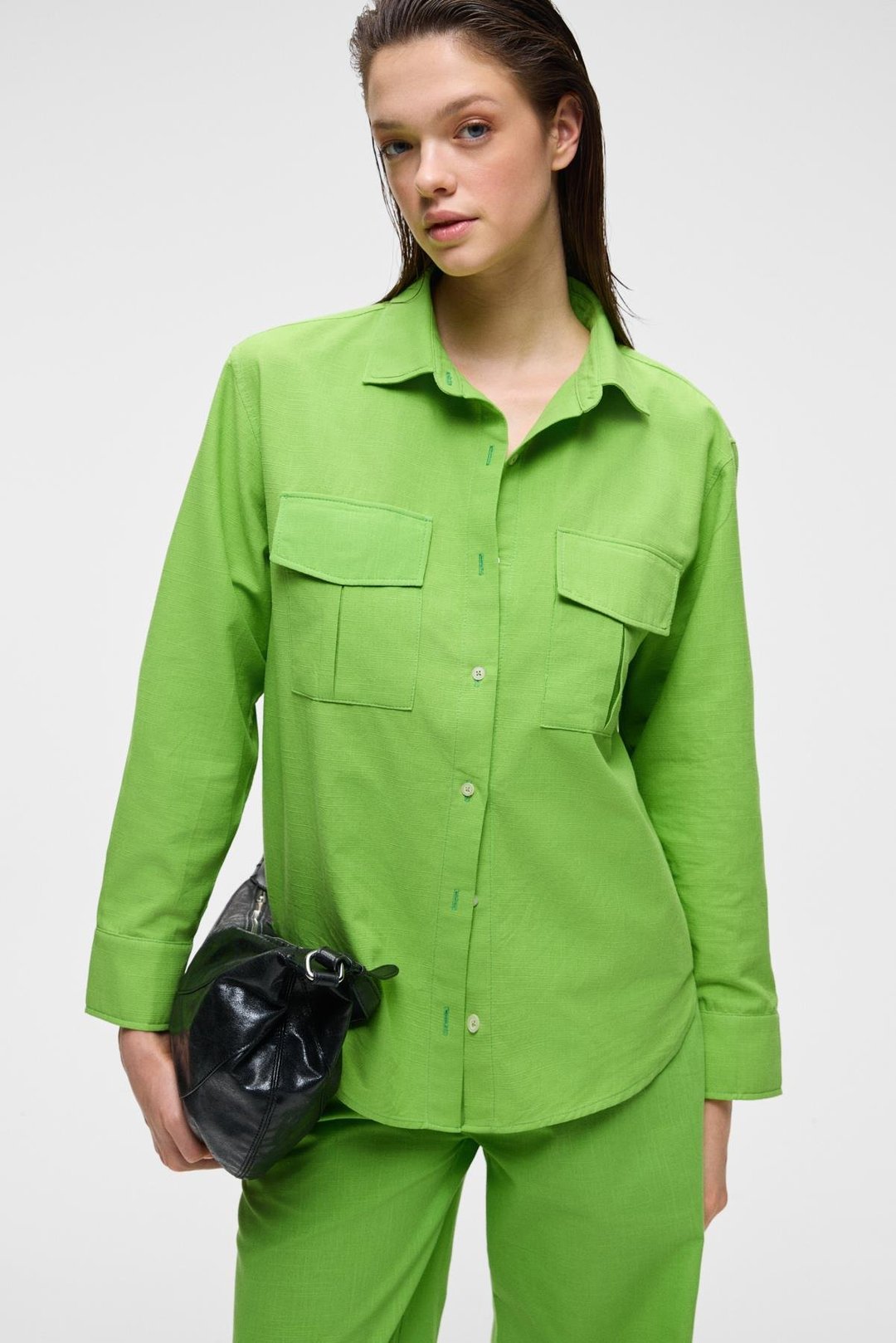 RIGO Kadın Gömlek Yaka Uzun Kol Regular Uzun İnce Yeşil Gömlek