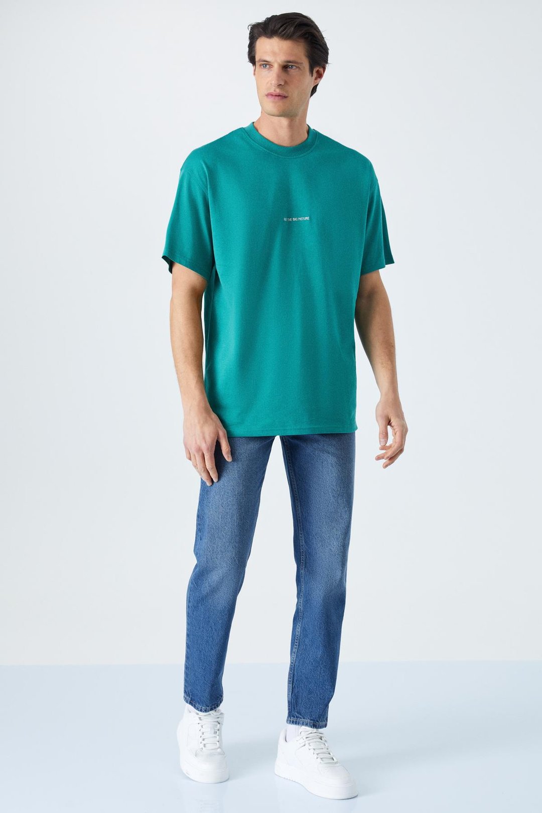 RIVER Erkek Oversize Fit Bol Kesim Nakış İşlemeli Basic Örme Kolej Yeşili T-Shirt