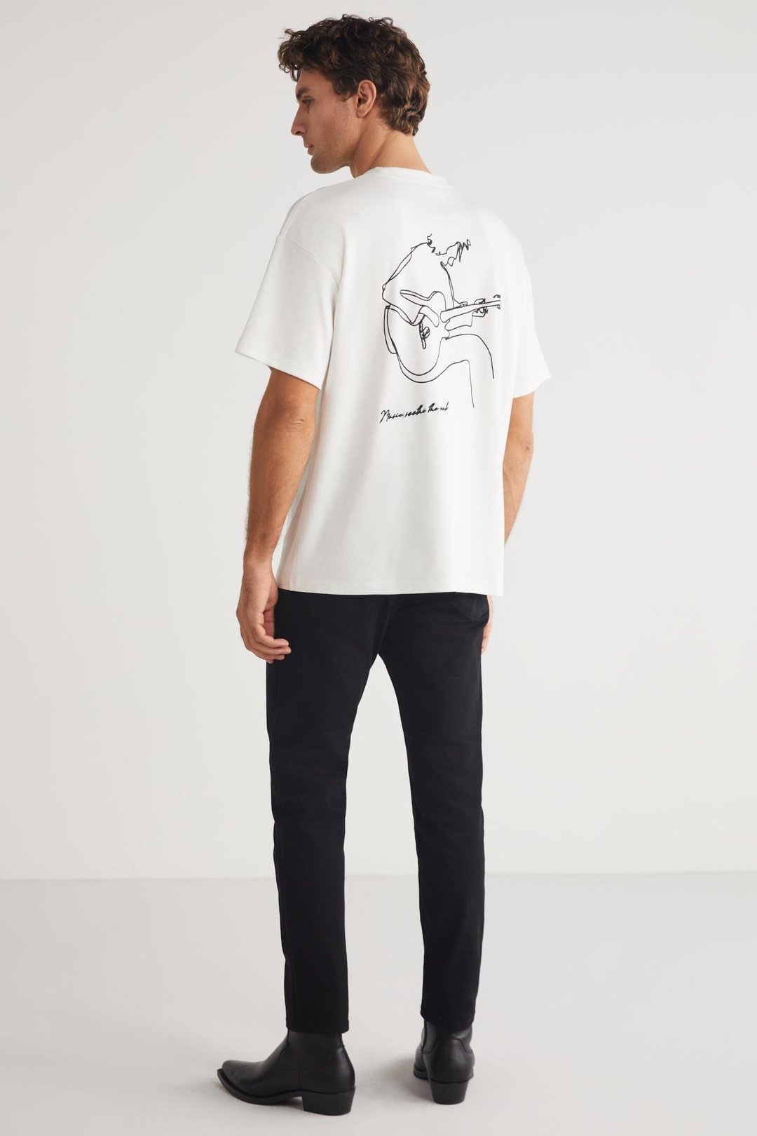 ROBERTO Erkek %100 Organik Pamuk Oversize Fit Bol Kesim Baskı Detaylı Bisiklet Yaka Beyaz T-Shirt