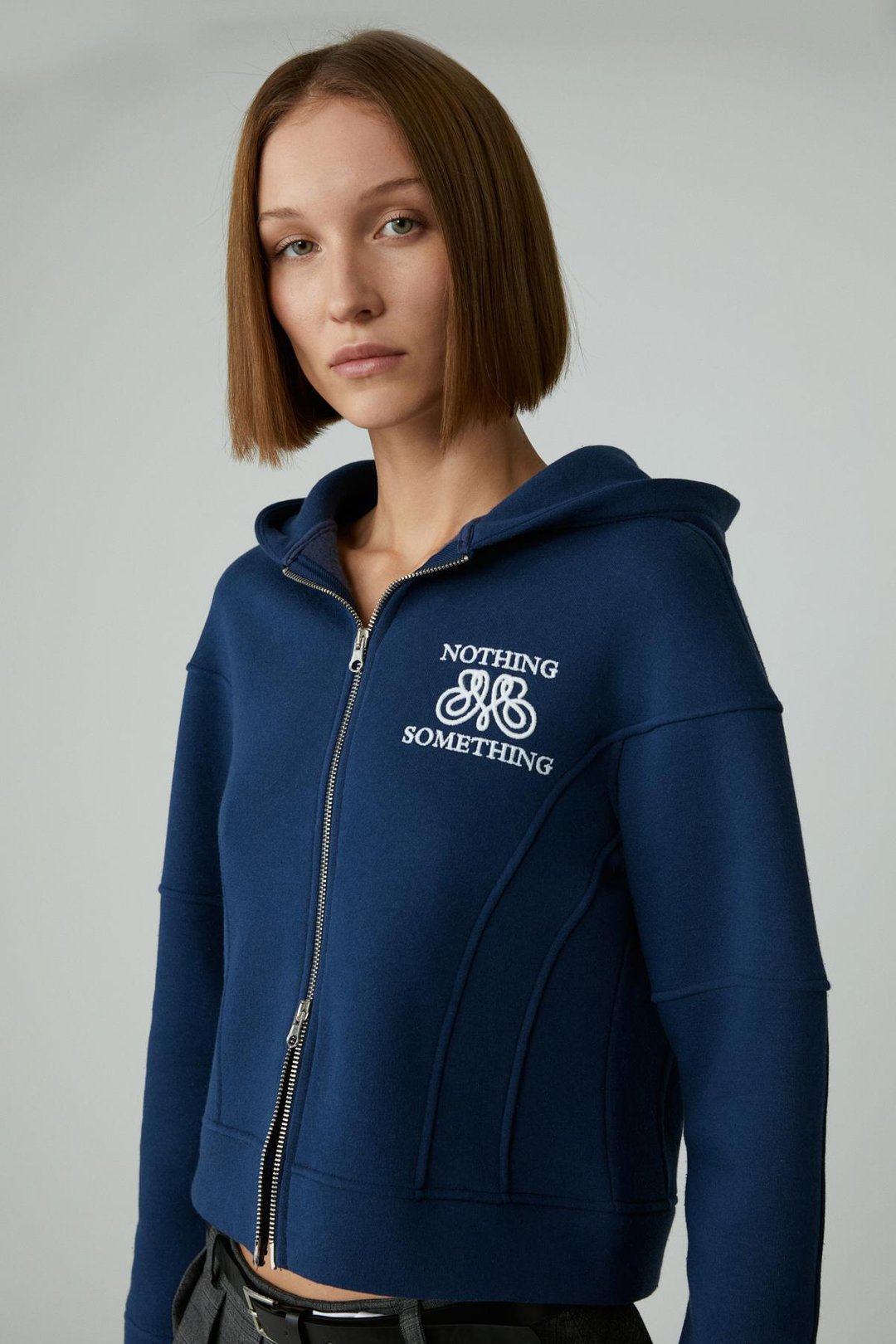 ROBINA Kadın Şardonlu Kapüşonlu Nakış Detaylı Lacivert Sweatshirt