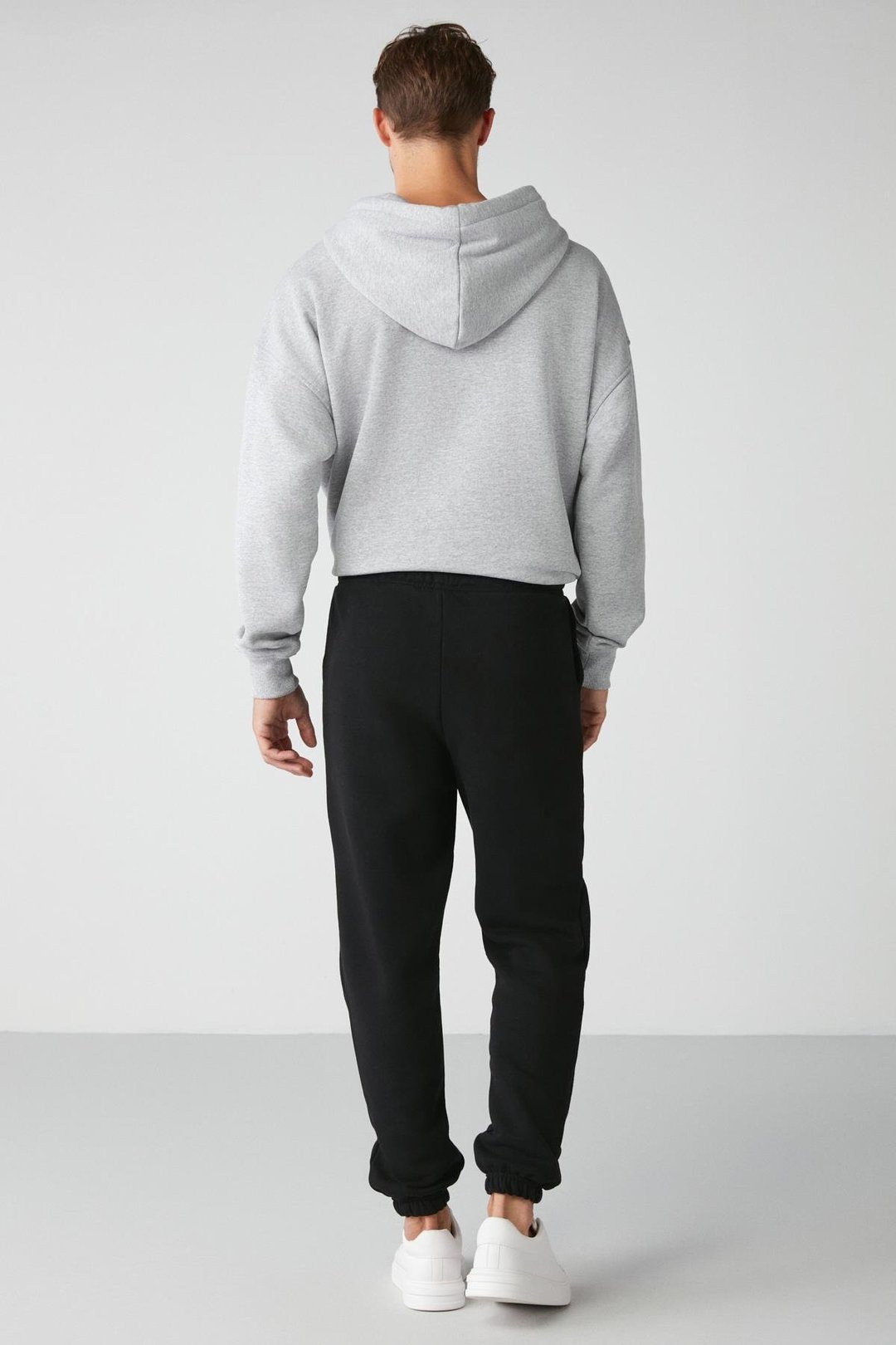 ROWAN Erkek Organik Pamuklu Relaxed Fit İçi Polarlı Süs etiketli Jogger Siyah Eşofman Altı