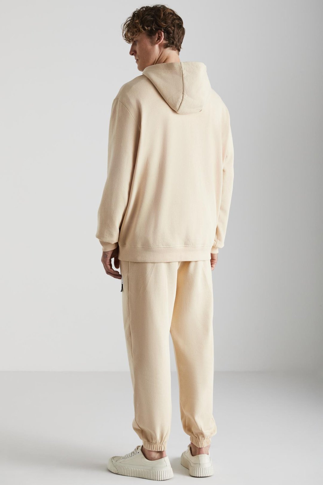 ROWAN Erkek Organik Pamuklu Relaxed Fit İçi Polarlı Süs etiketli Jogger Vanilya Eşofman Altı