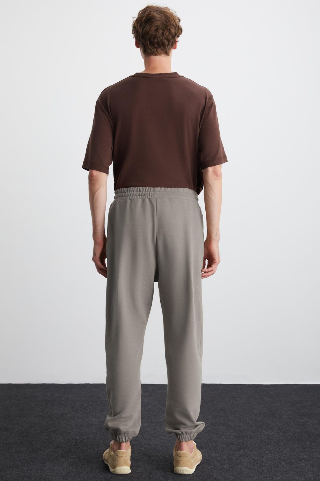 ROWAN Erkek Organik Pamuklu Relaxed Fit İçi Polarlı Süs etiketli Jogger Gri Eşofman Altı