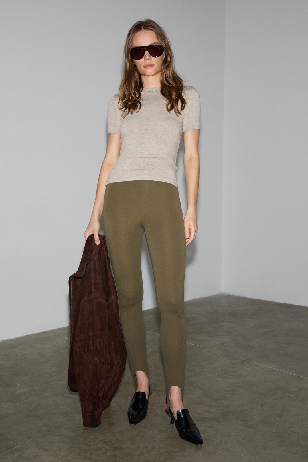 RYSANNE Kadın Esnek Kumaşlı Slim Fit Paçası Lastik Detaylı Haki Pantolon