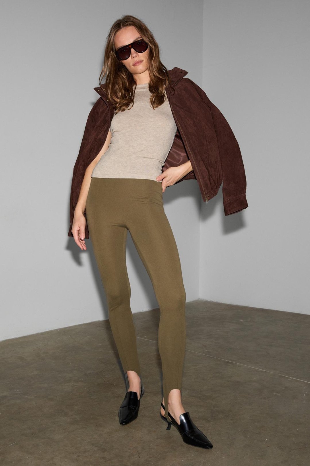 RYSANNE Kadın Esnek Kumaşlı Slim Fit Paçası Lastik Detaylı Haki Pantolon