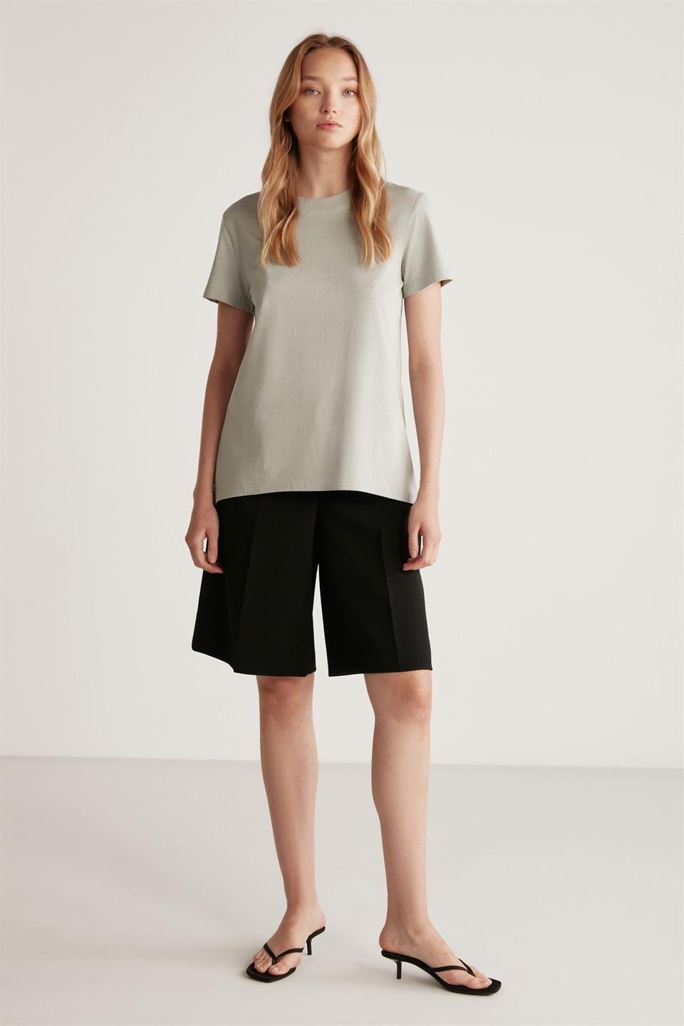 SAMANTHA Kadın Comfort Fit %100 Organik Pamuklu Basic Örme Açık Gri T-Shirt