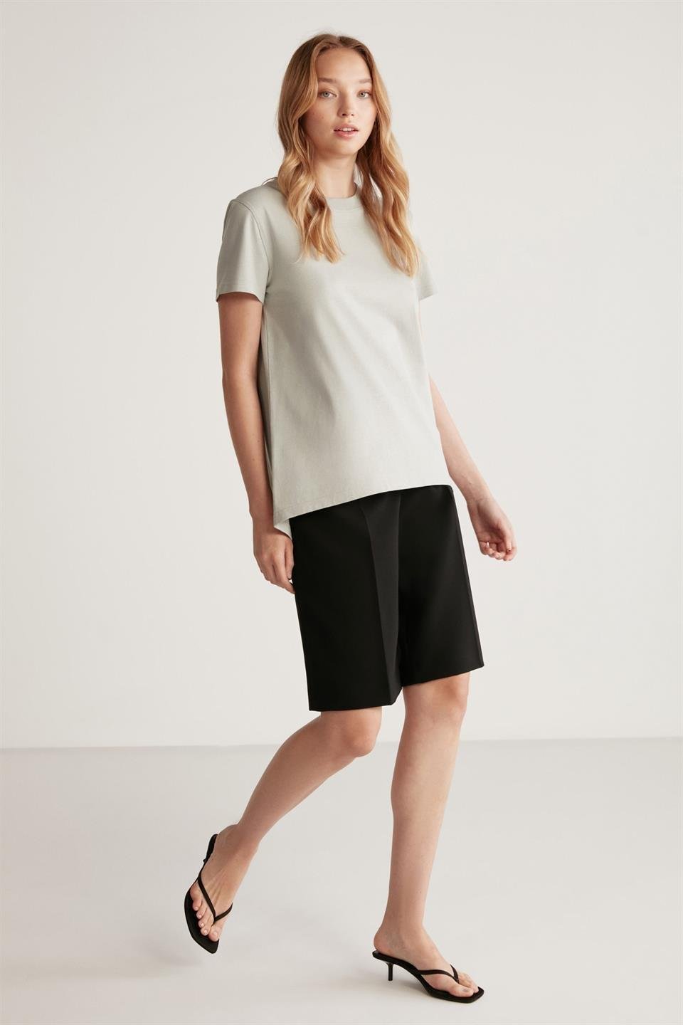 SAMANTHA Kadın Comfort Fit %100 Organik Pamuklu Basic Örme Açık Gri T-Shirt