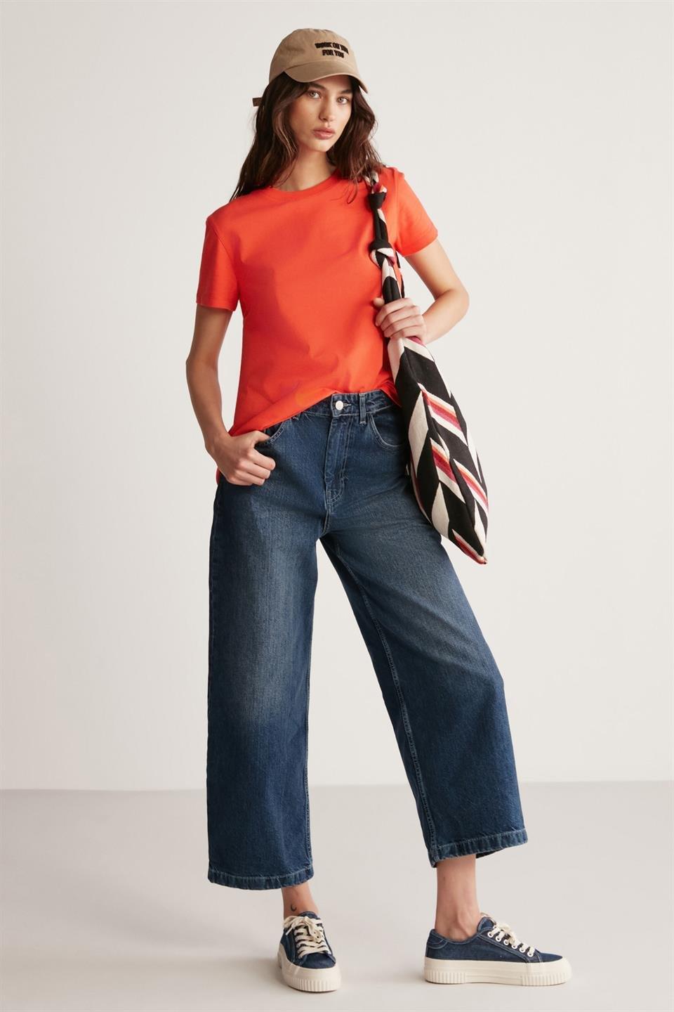 SAMANTHA Kadın Comfort Fit %100 Organik Pamuklu Basic Örme Kırmızı T-Shirt