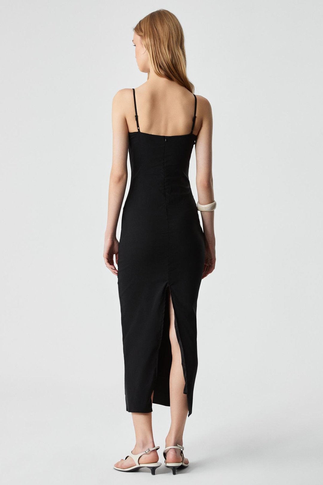 SEDRUAN Kadın Slim Askılı Yaka İnce Uzun Siyah Elbise